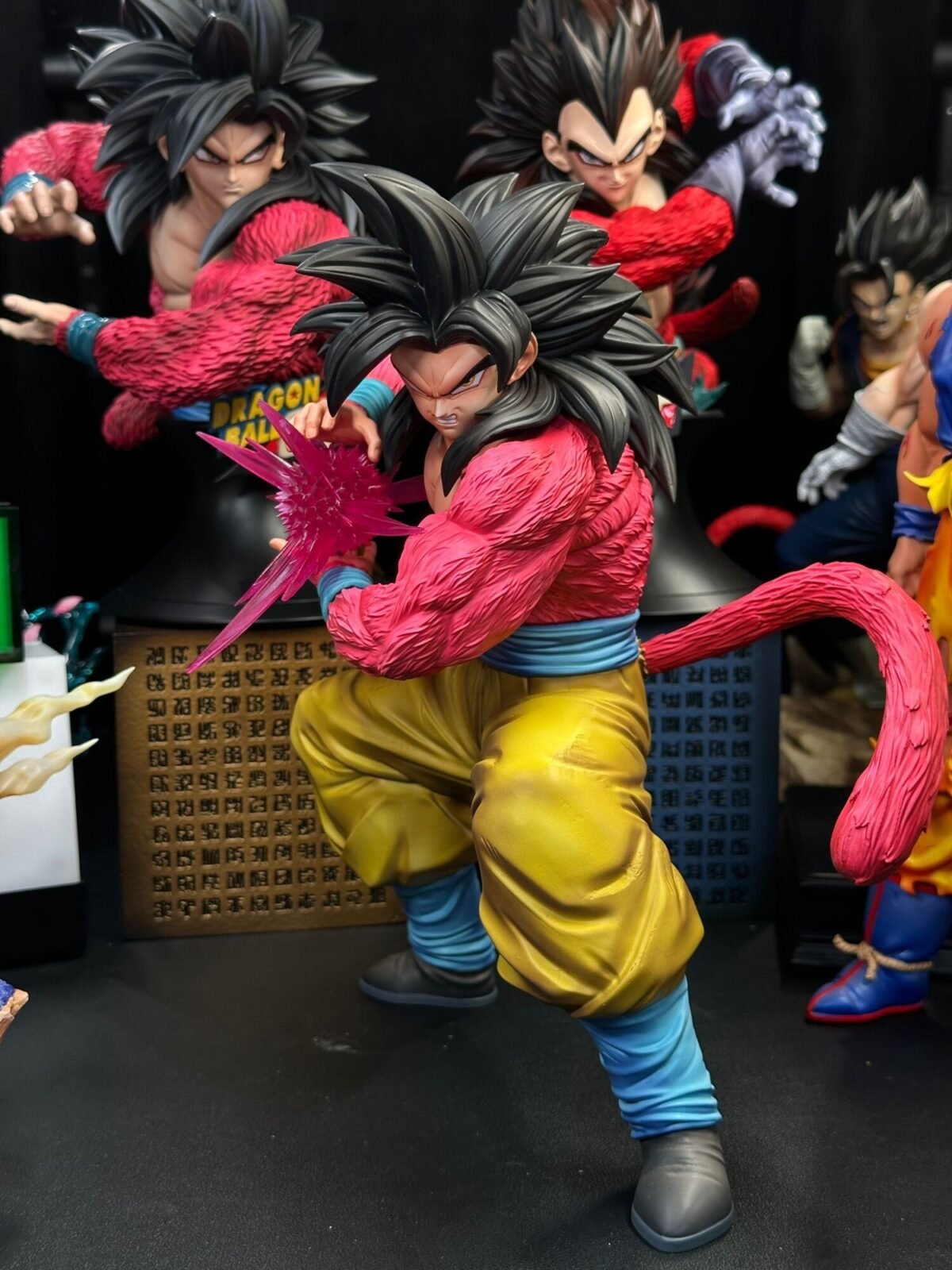 goku ssj4 dragon ball gt bc studio estatua 1 6.jpg1
