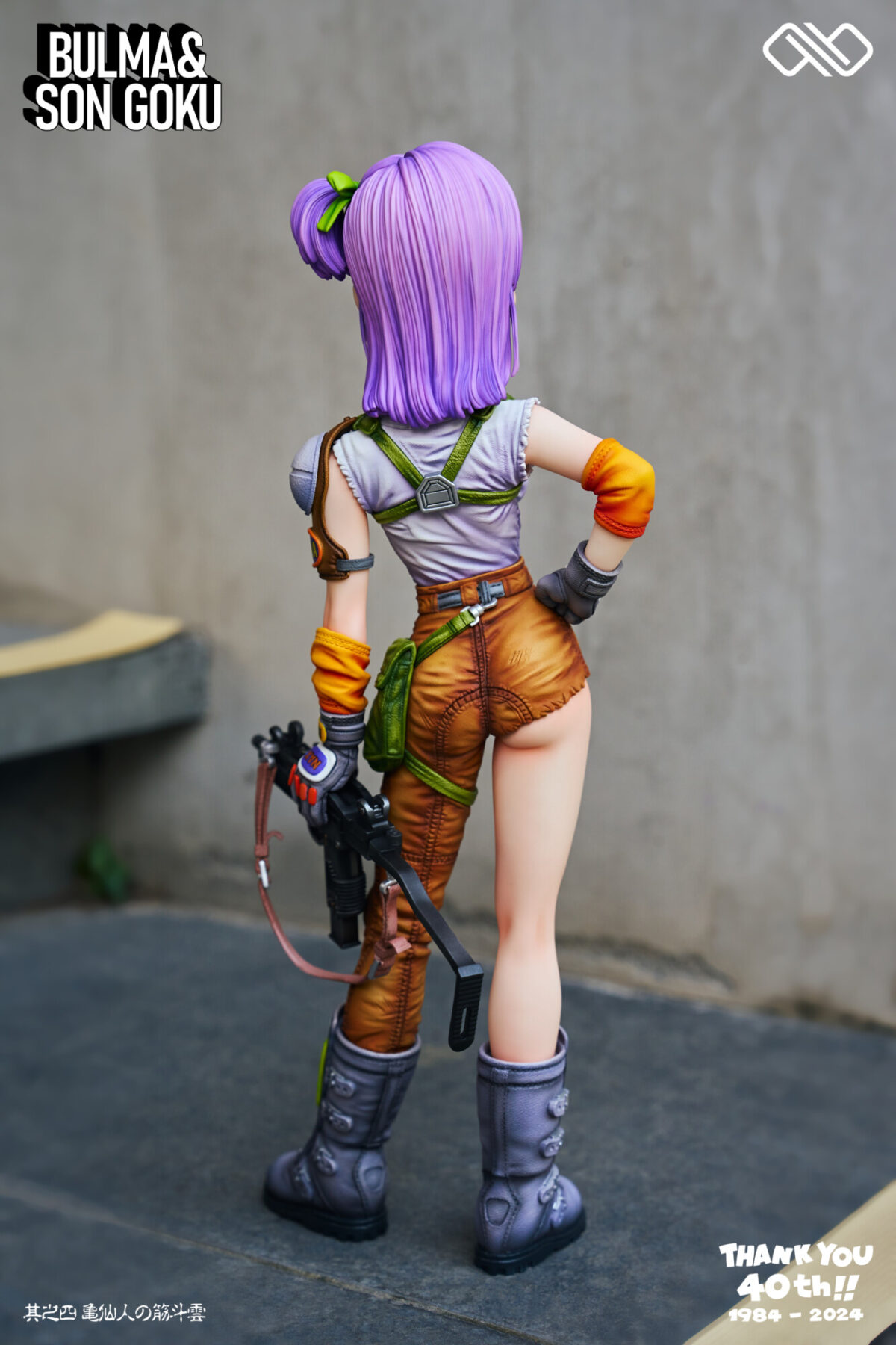 bulma goku infinite studios 40 aniversario estatua6