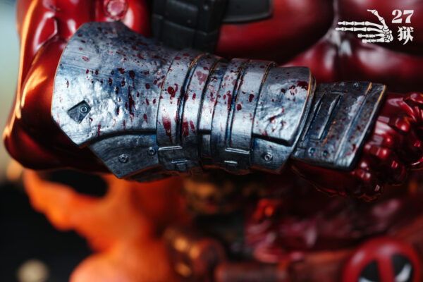 deadpool bust 13 27 prison studio marvel estatua resina9