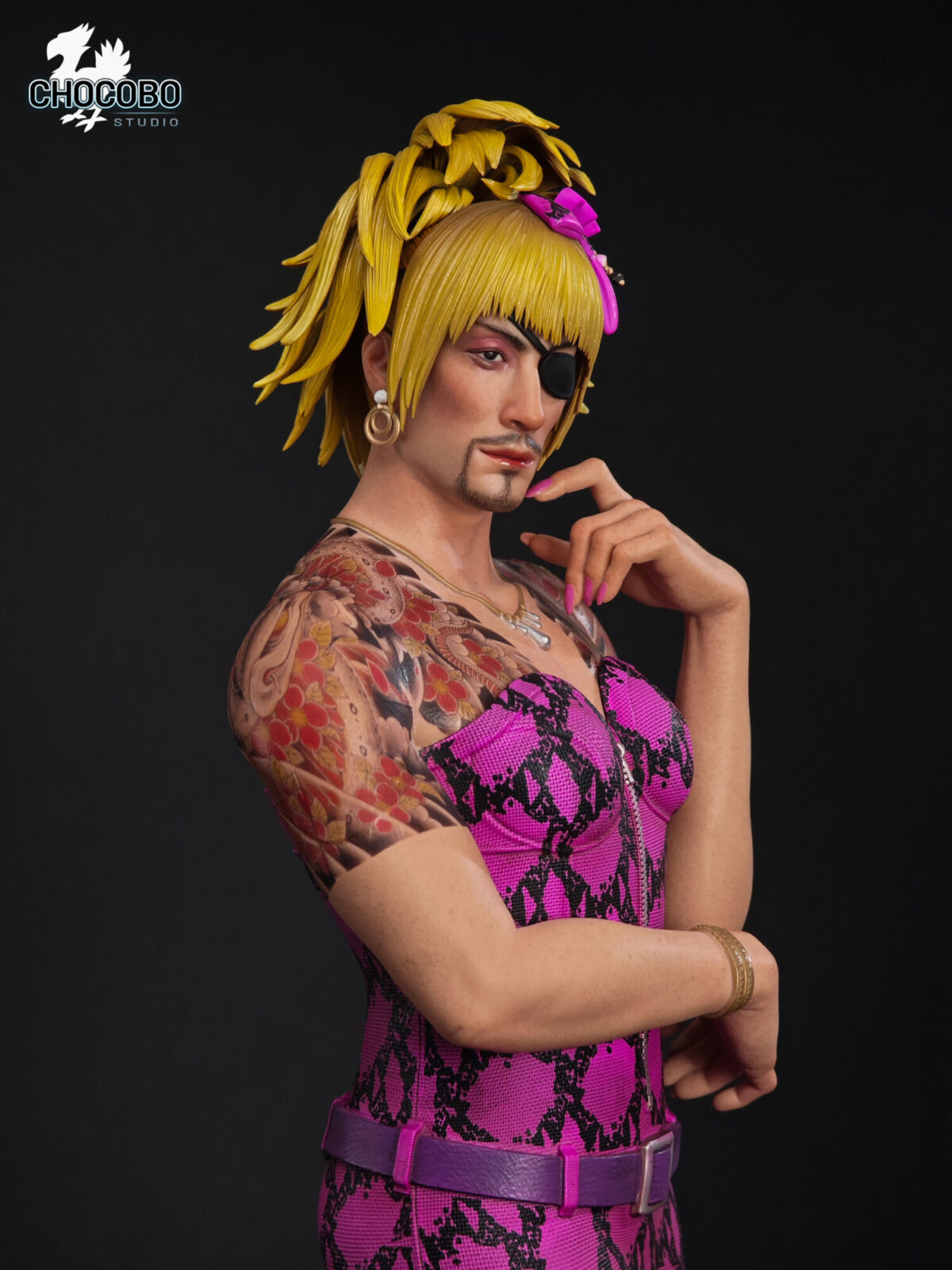 goromi yakuza kiwami estatua resina chocobo studio4
