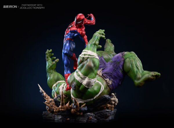 spiderman vs hulk pinjiang iron studio estatua marvel6