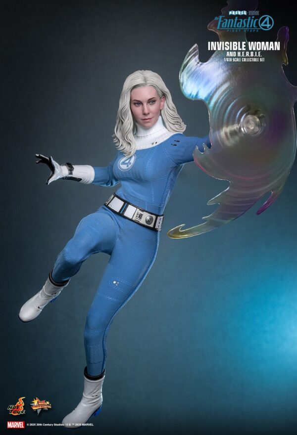 hot toys invisible woman fantastic four mms823b 824b7