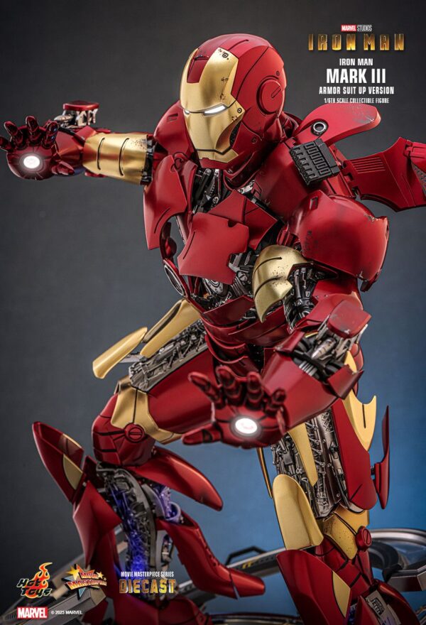 hot toys iron man mark iii armor suit up mms825d72b6