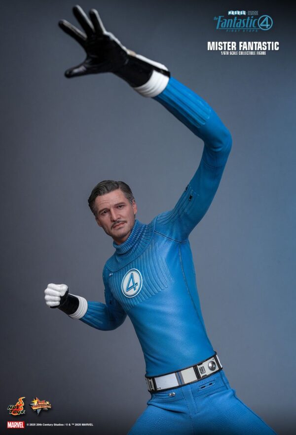hot toys mister fantastic first steps 1 62