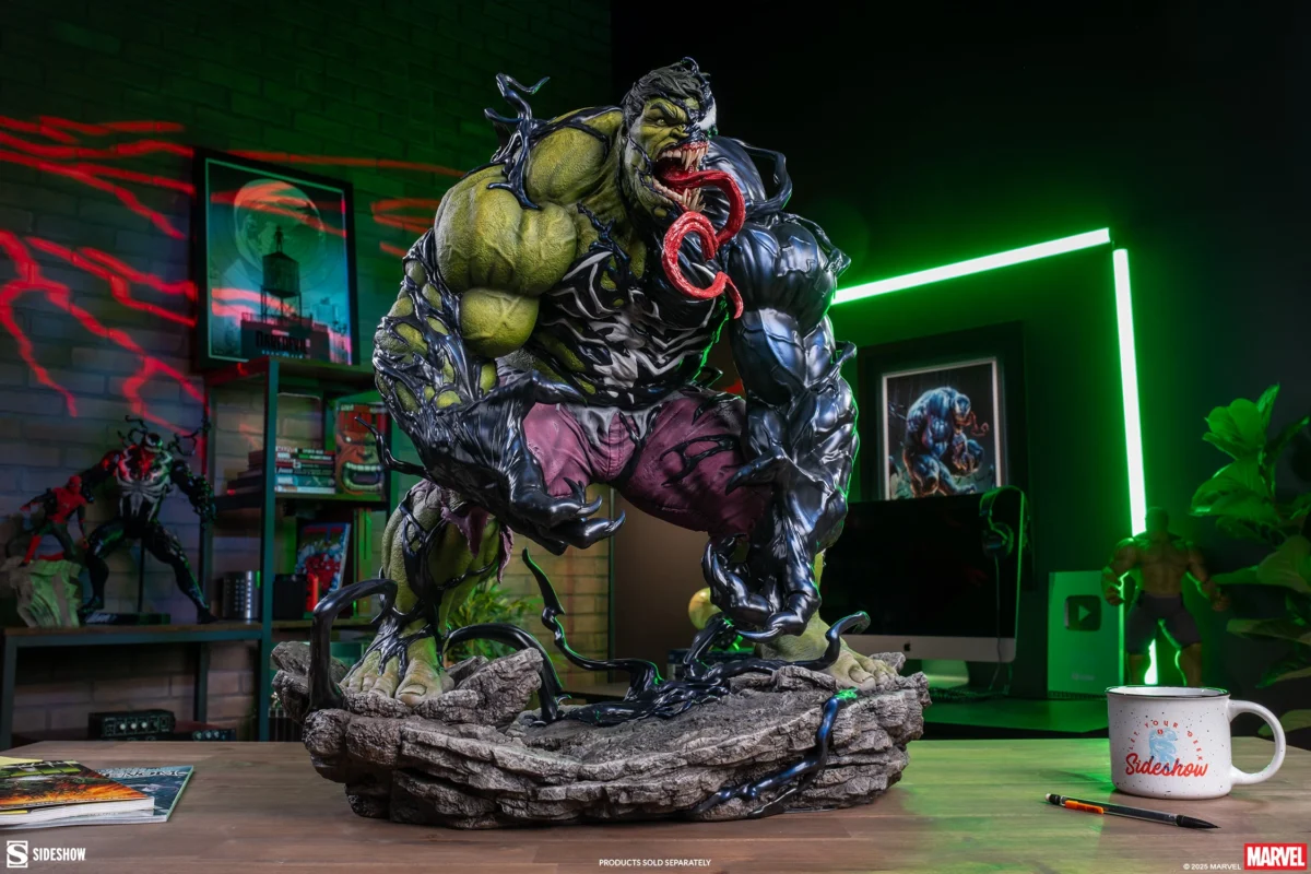 sideshow collectibles marvel venomized hulk premium format figure gallery 68f7f699bdbd1.jpg