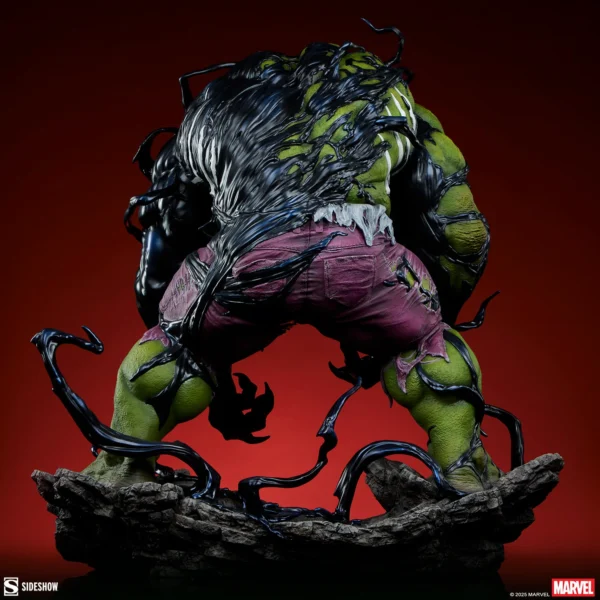sideshow collectibles marvel venomized hulk premium format figure gallery 68f7f69faa044.jpg
