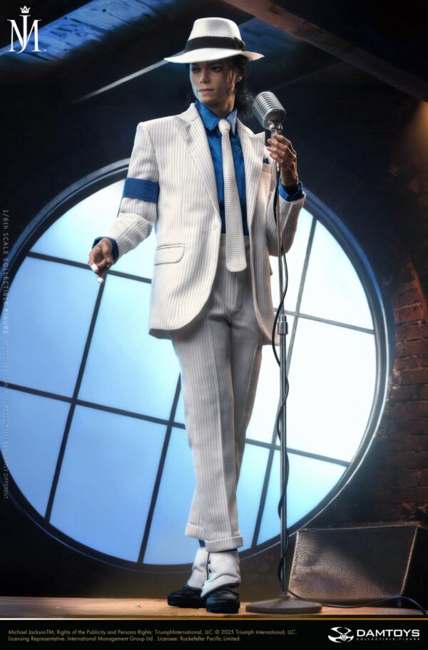 180806ef7l1odzdclcyn37