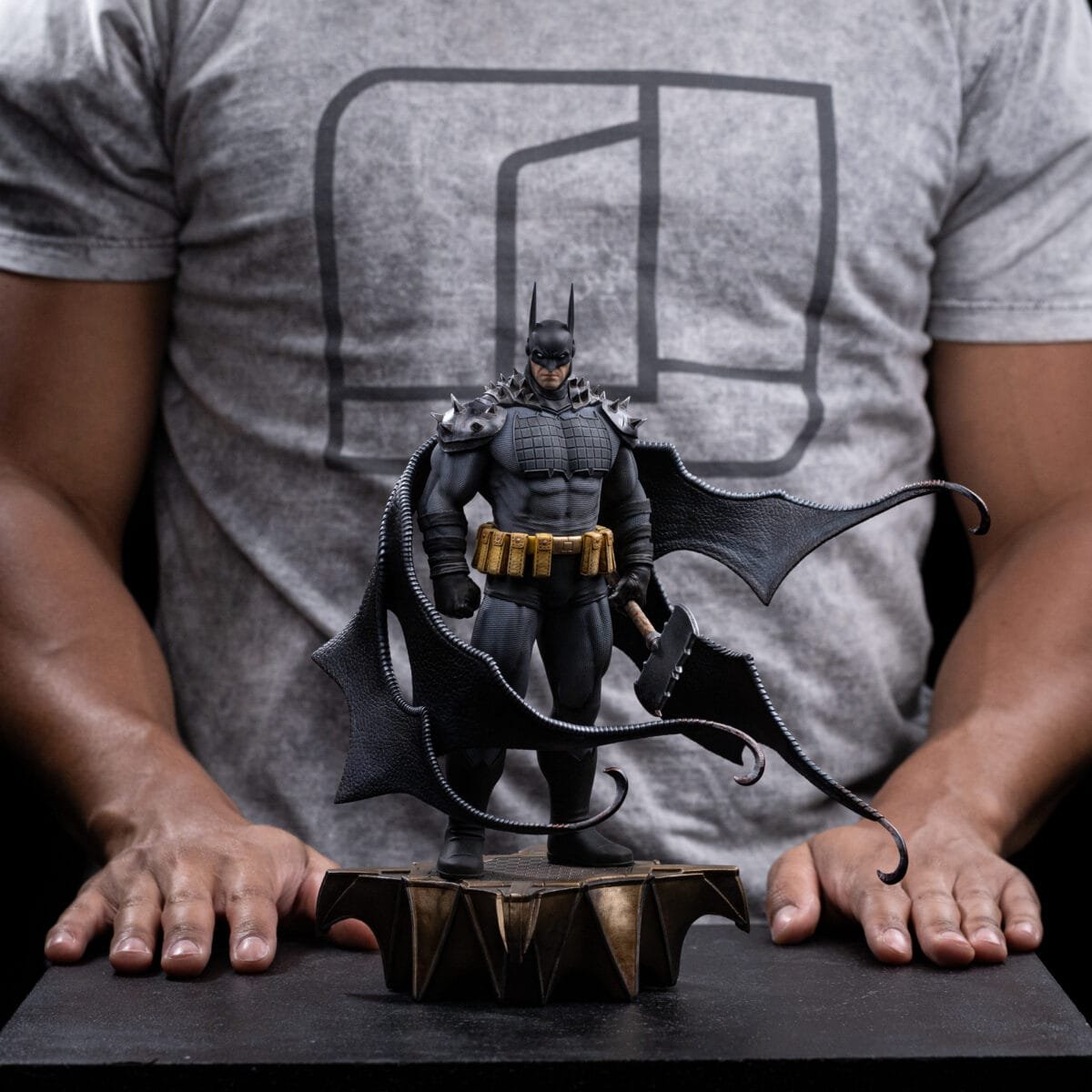 Batman Absolute 1 10 Measures