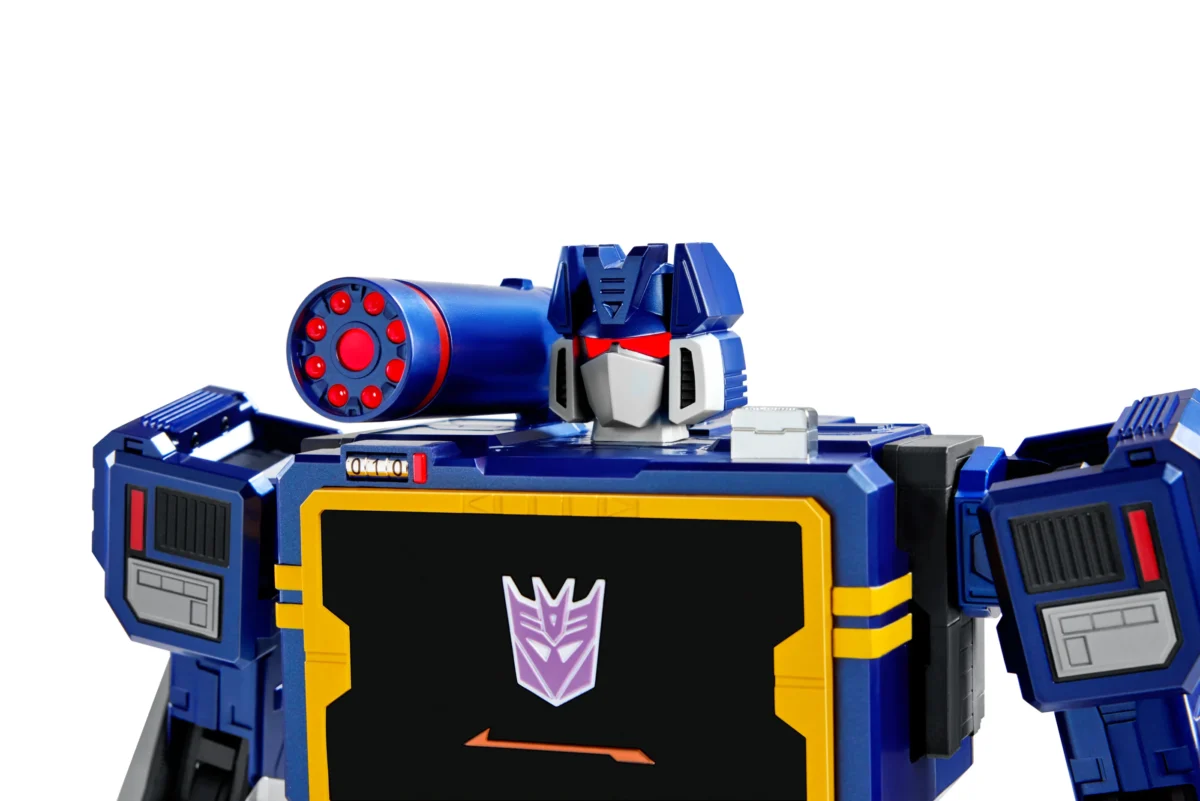 Detail headchest1.jpg