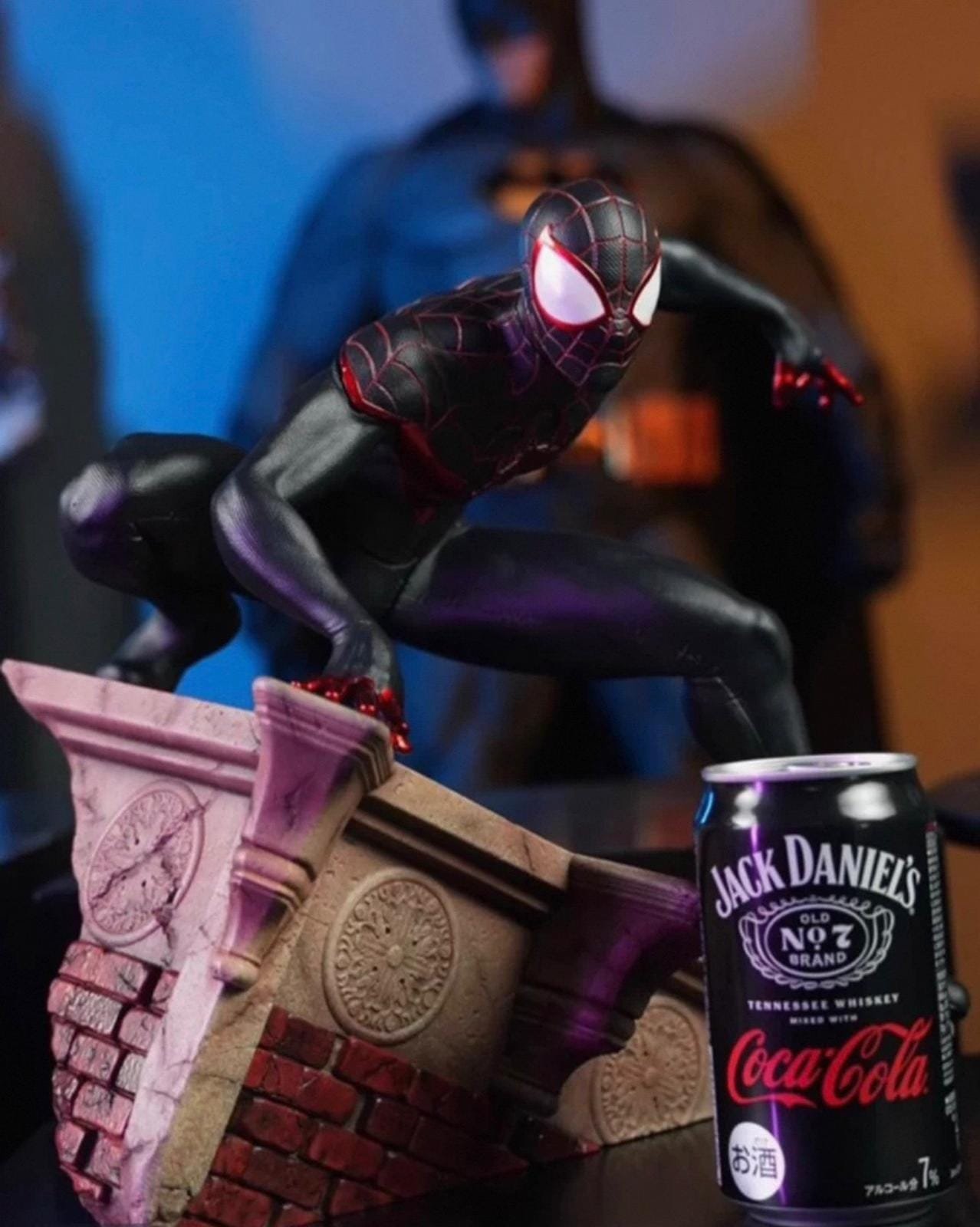 Marvel Diamond Select Toys Gallery Miles Morales PVC Statue (APR202660 Marvel Diamond Select Toys Gallery Miles Morales PVC Statue (APR202660