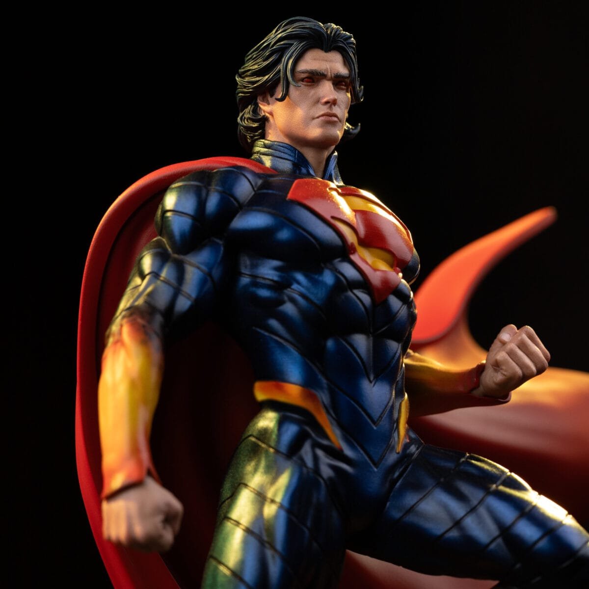 Superman Absolute Close3 1 10