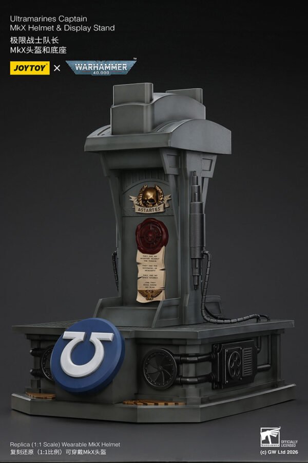 Ultramarines Captain MkX Helmet Display Stand12