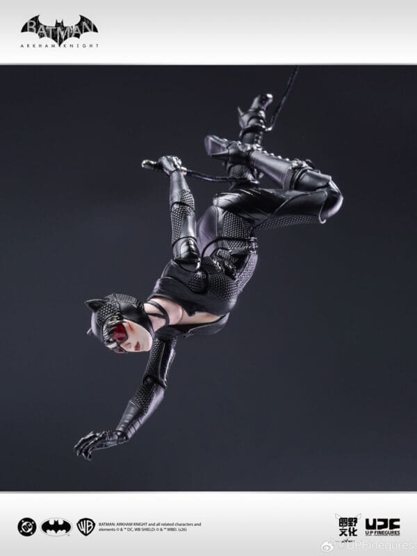 UPFinegures Catwoman 10