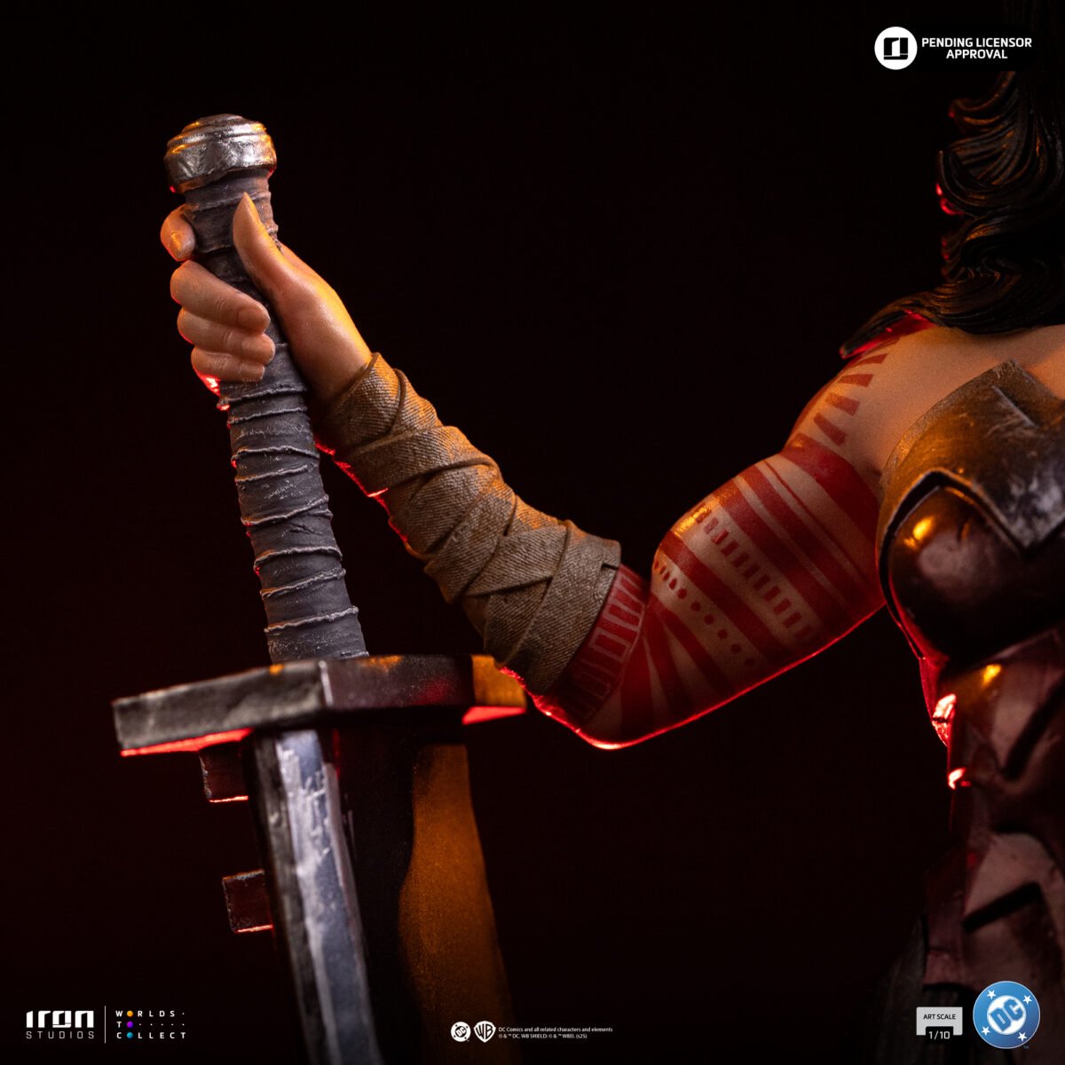 Iron Studios - DC Comics - Absolute Wonder Woman - Imagen 6