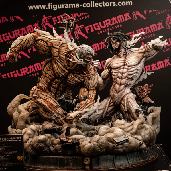 Figurama Collectors - Attack on Titans - Attack Titan vs Armored Titan