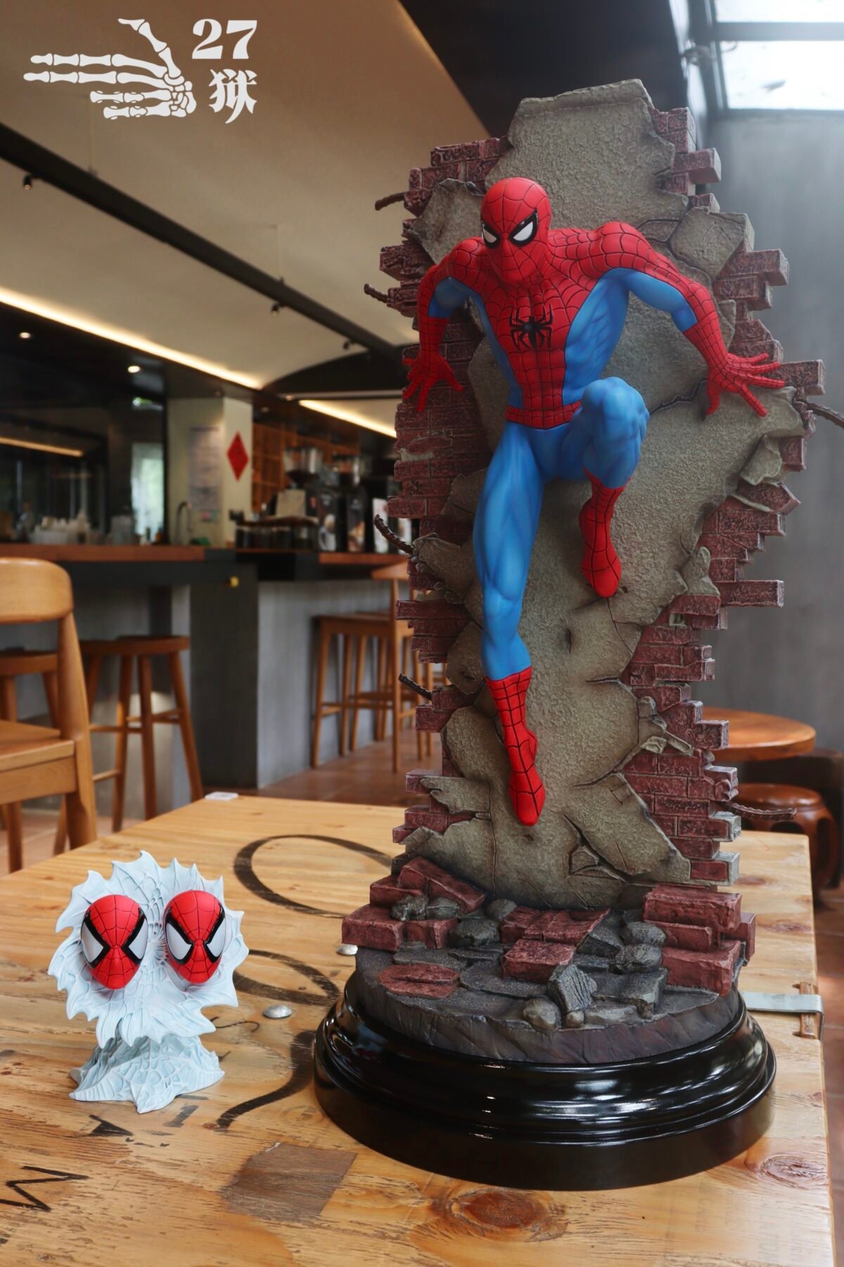 27 Abyss Studio - Marvel - Spider-Man on the Wall - Imagen 6
