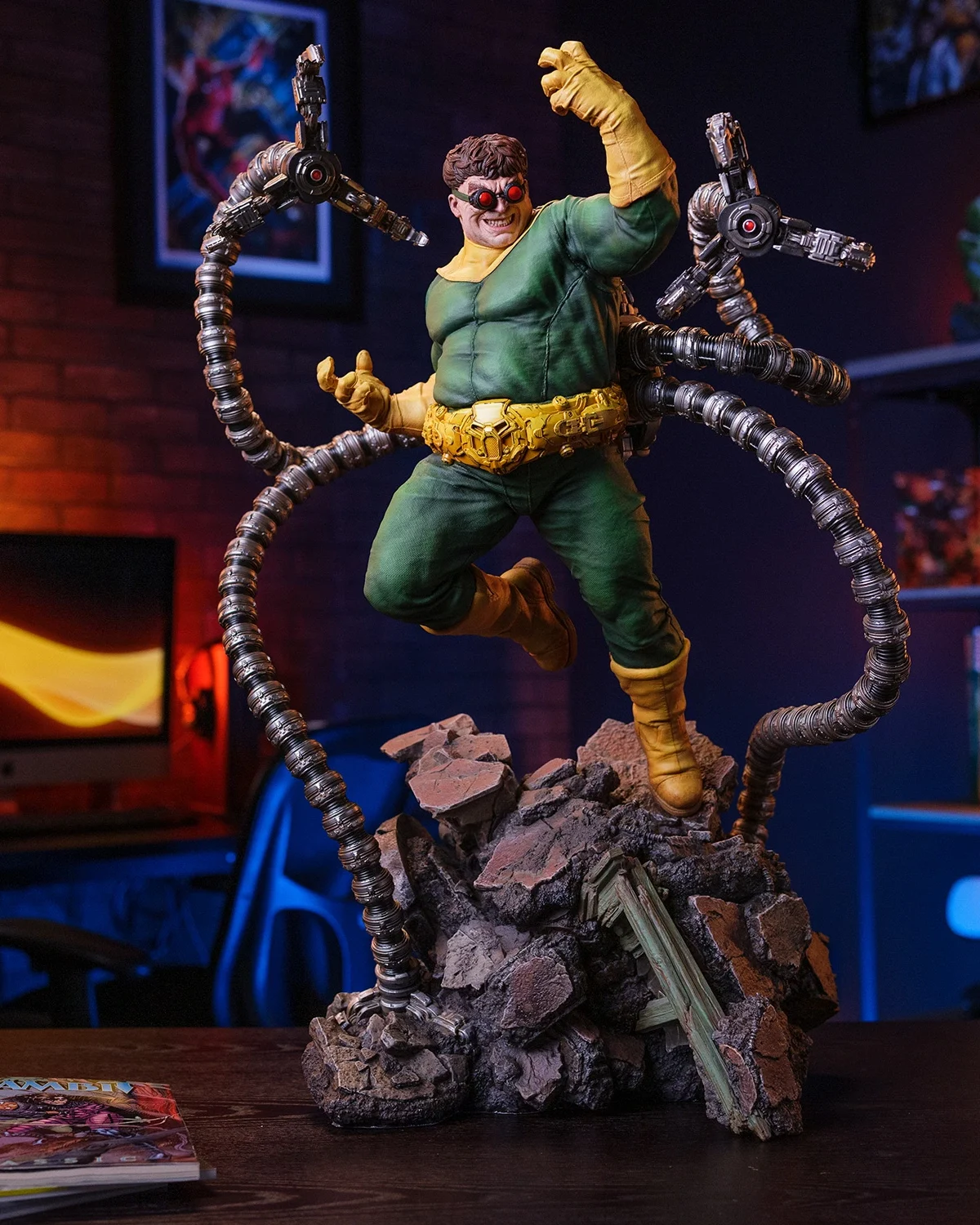 Sideshow Collectibles - Marvel - Doctor Octopus Premium Format