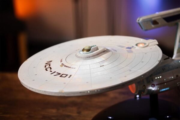 Tomy - Star Trek - The Motion Picture Réplica DieCast 1/350 USS Enterprise NCC-1701 - Image 2