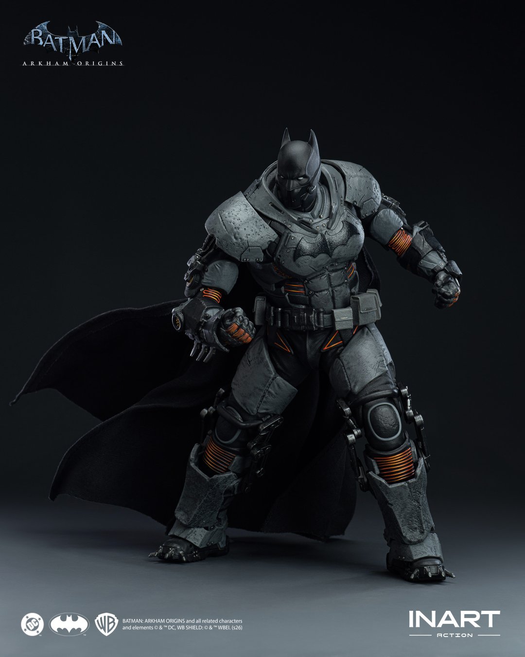 IMG_6869 InArt Collectibles - Batman: Arkham Origins - Batman (XE Suit) - Image 1