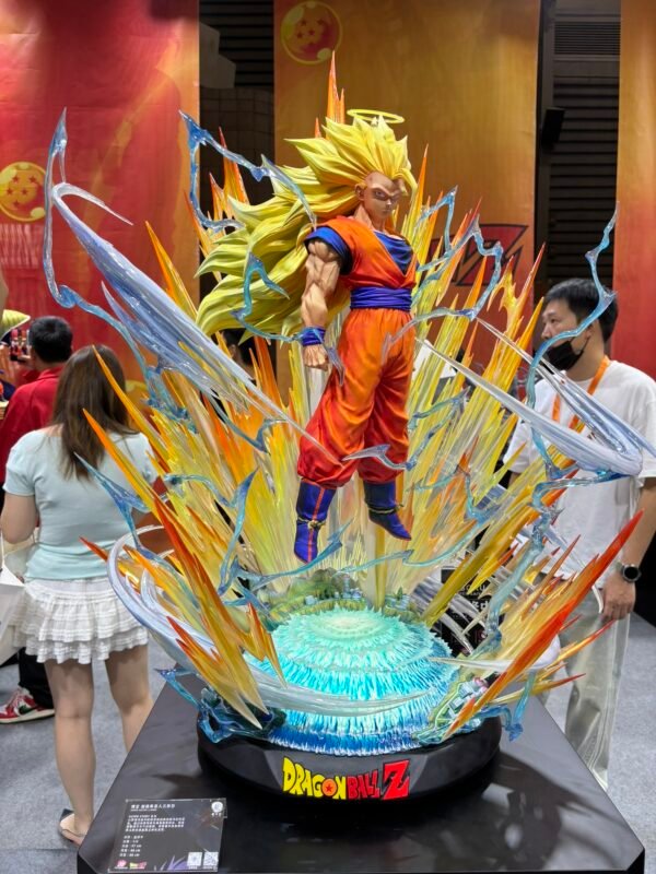 RYU Studio - Dragon Ball Z - Goku SSJ3 Super Story Series