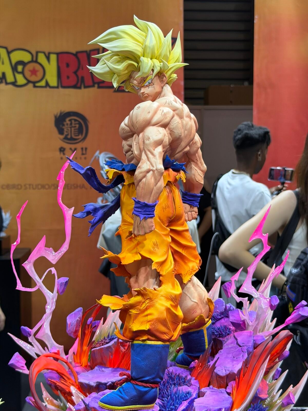 RYU Studio - Dragon Ball Z - Goku SSJ Museum Series - Imagen 13